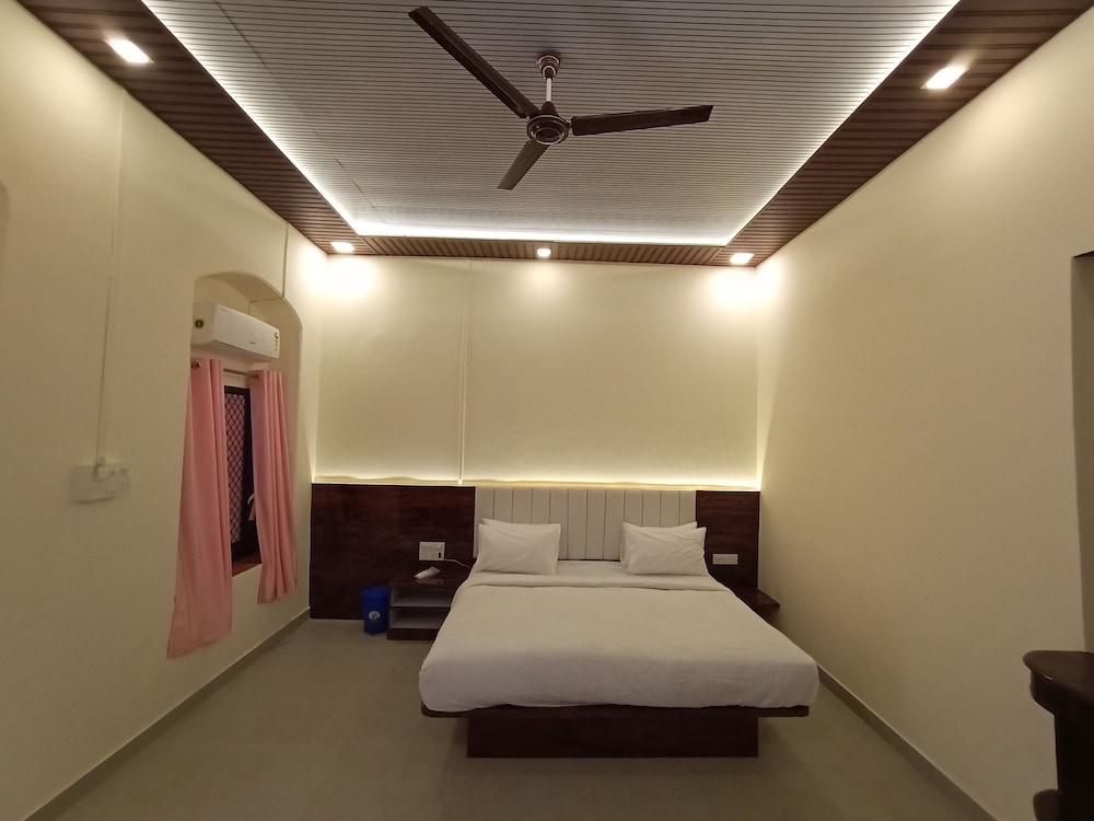 The Byke Laxmi Resort