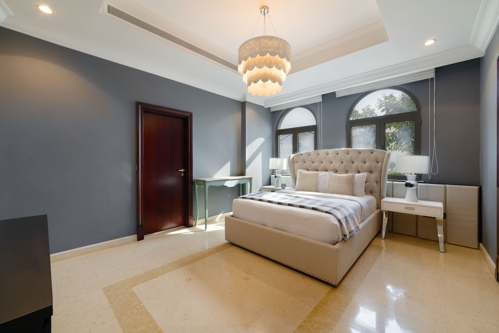 Maison Privee - Frond Villa F