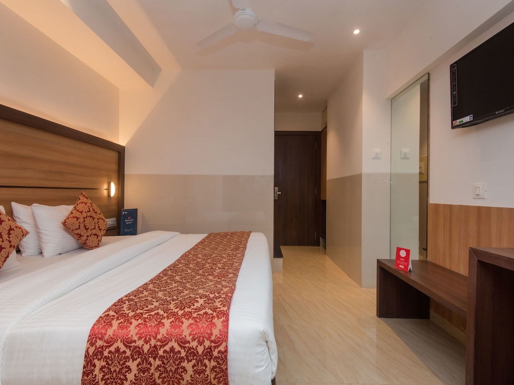 Hotel Mourya Residency