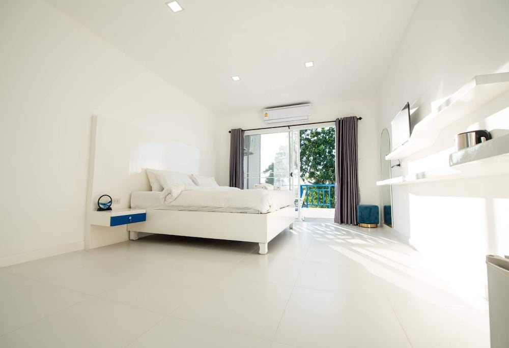 Collection O To The Sea Resort Thailand