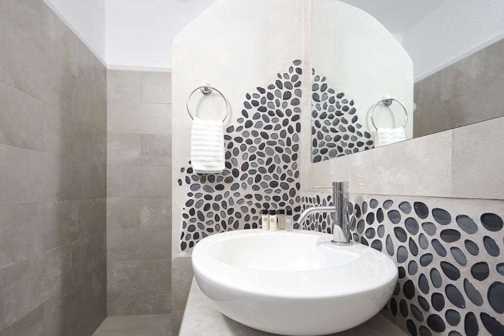 Mill Houses New Elegant Suites