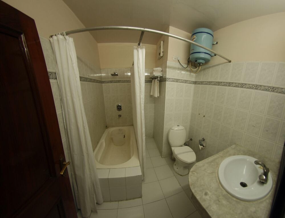 Hotel Dolphin