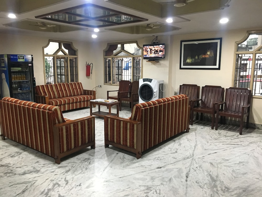 Bhavani Lodge