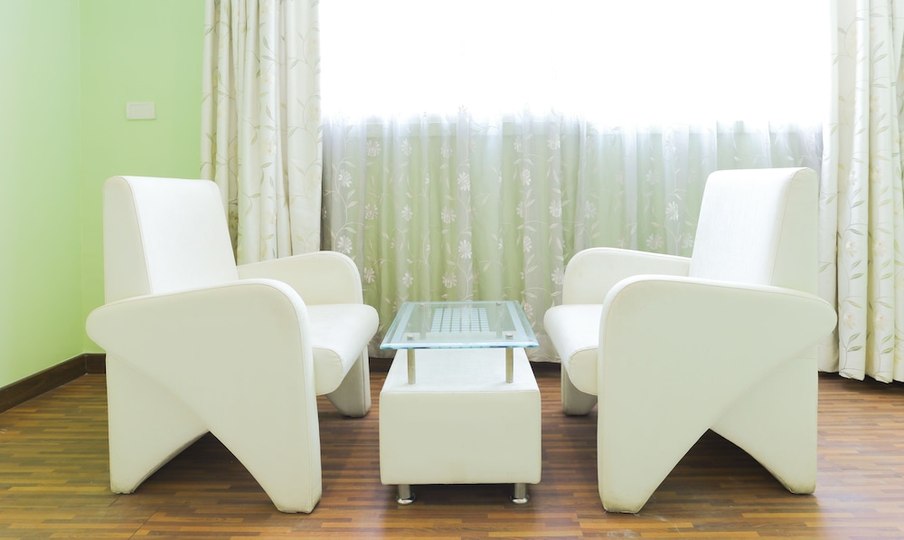 Treebo Cynosure Suites