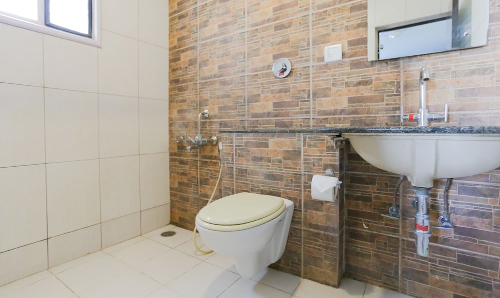 Treebo Cynosure Suites