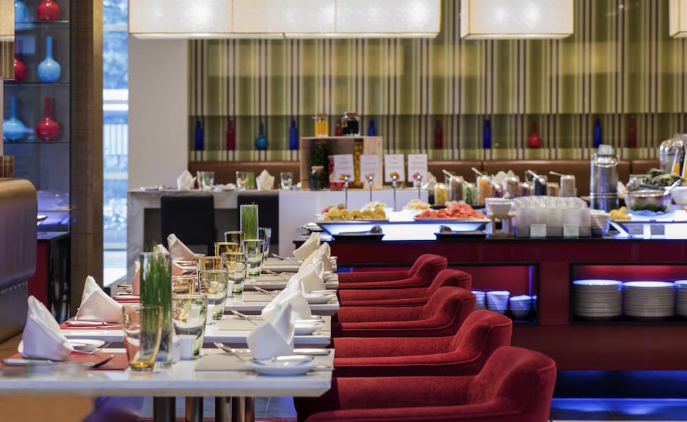 Pullman Bangkok King Power Hotel
