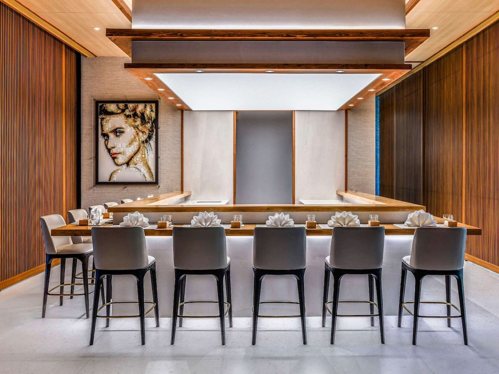 Pullman Bangkok King Power Hotel