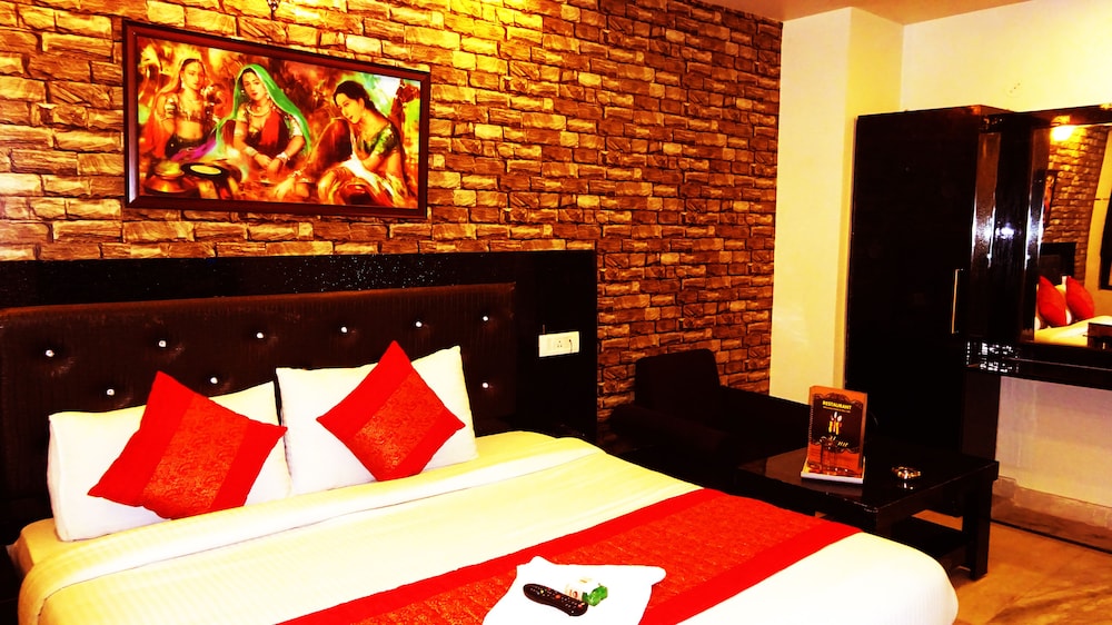 Hotel Noida International