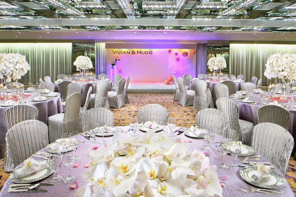 Regal Kowloon Hotel