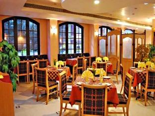 Grand Kashmir