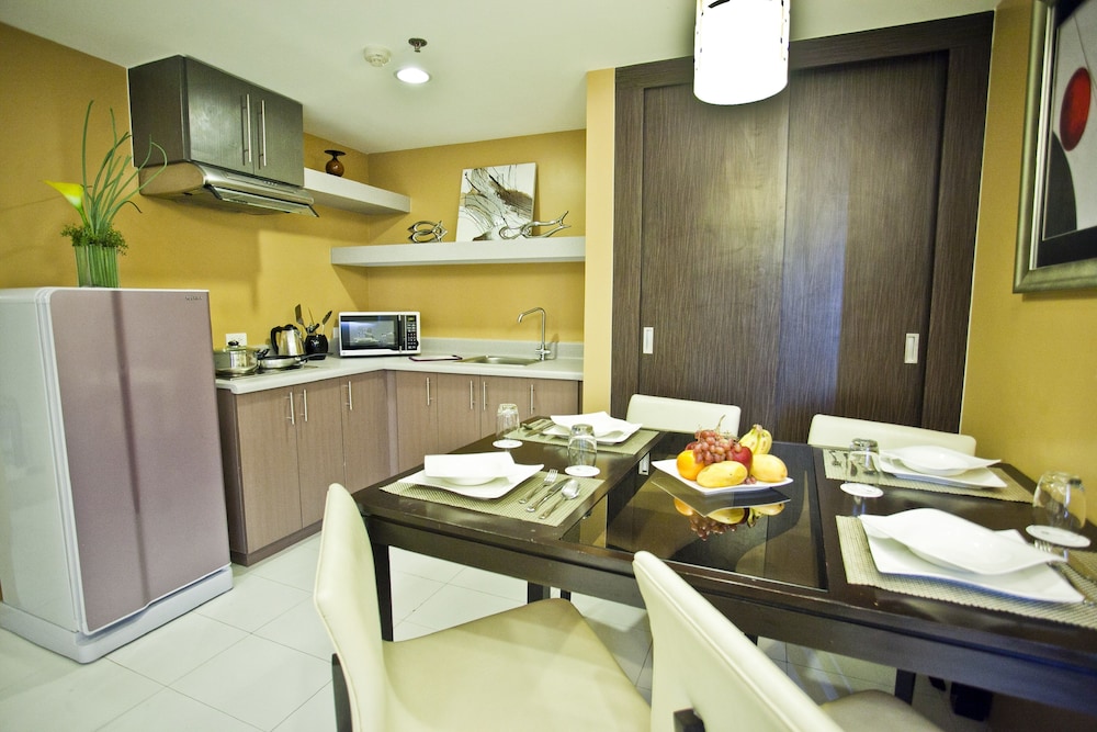 The Exchange Regency Residence Hotel