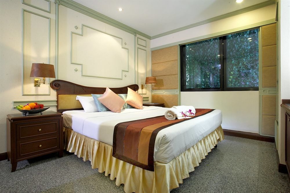 Majestic Suites