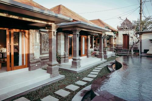 Widi Agung Villa