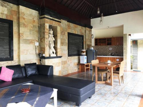 Widi Agung Villa