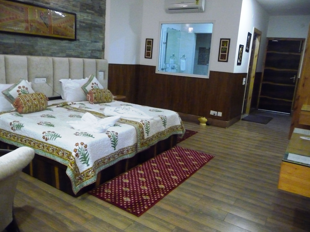 Veda5 Ayurveda & Yoga Retreat