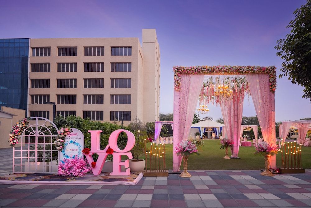 Ginger Greater Noida, Pari Chowk, Greater Noida