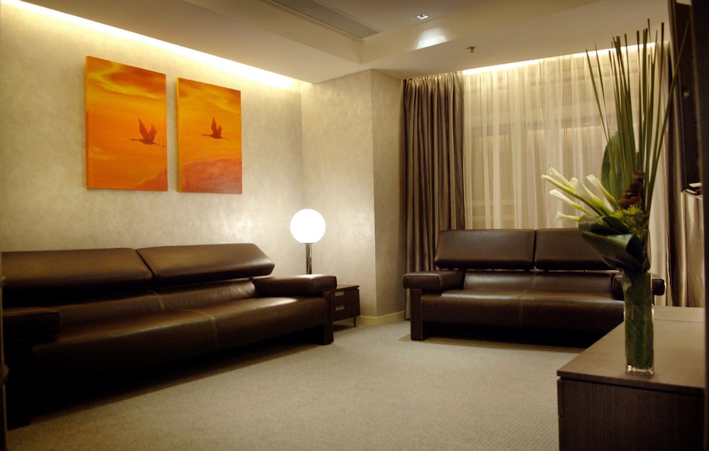Cosmo Hotel Hong Kong