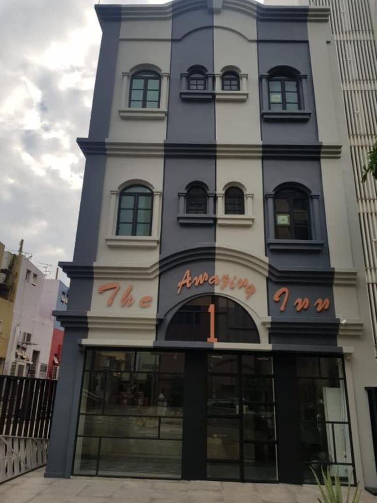 The Amazing Inn