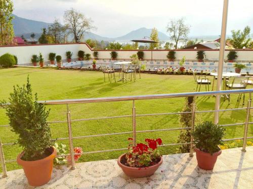 Impex Hill Resorts