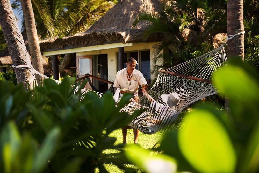 OUTRIGGER Fiji Beach Resort