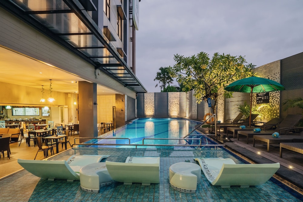 Kamaniiya Petitenget Seminyak