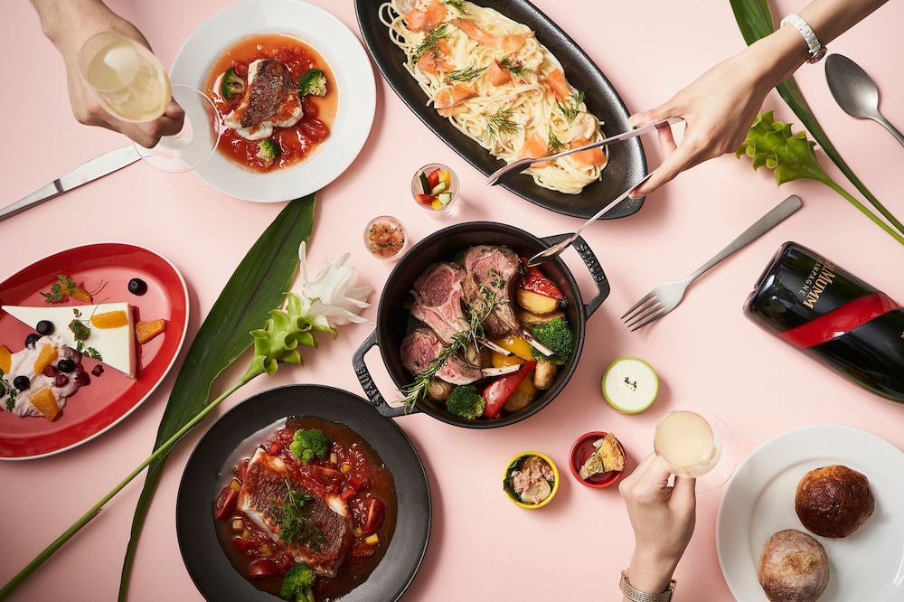 Courtyard by Marriott Osaka Honmachi