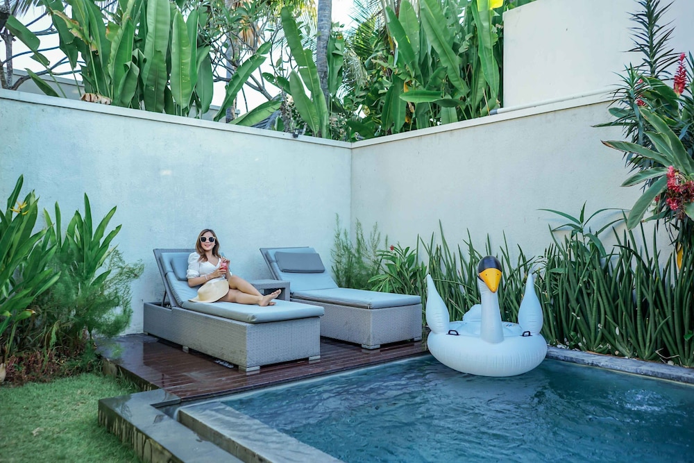 Royal Samaja Villas