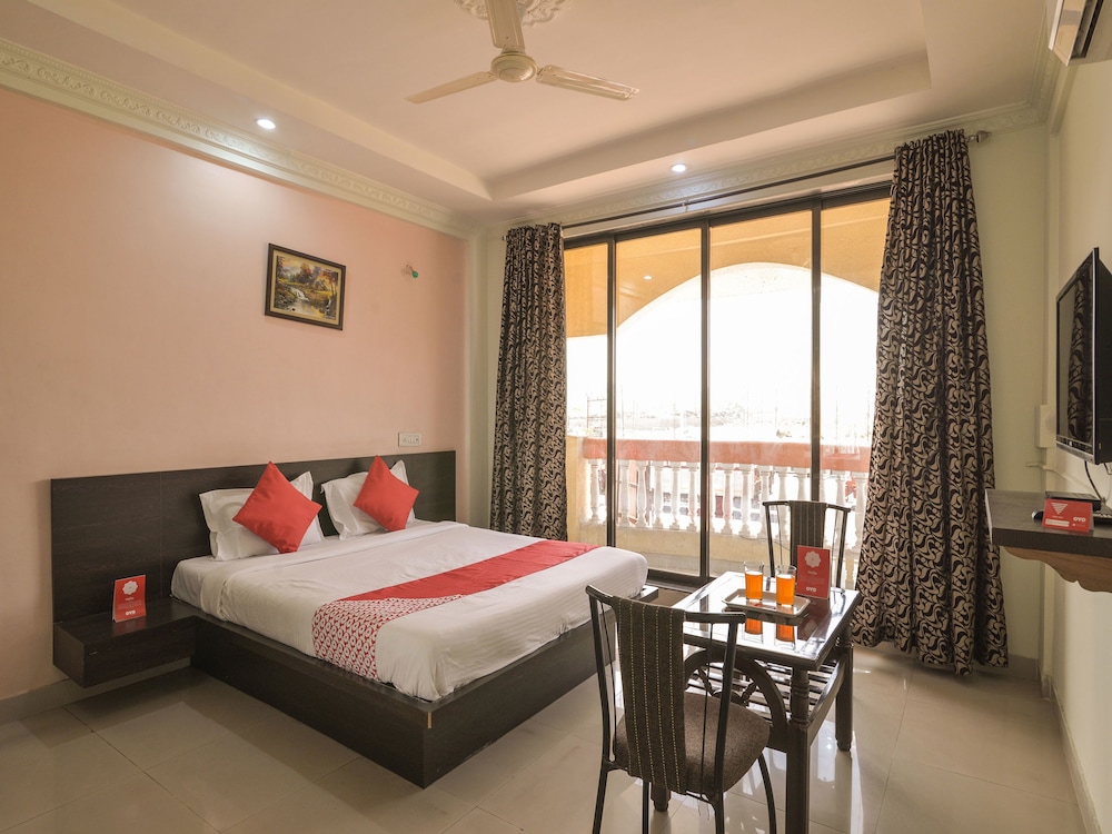 Hotel Om Palace