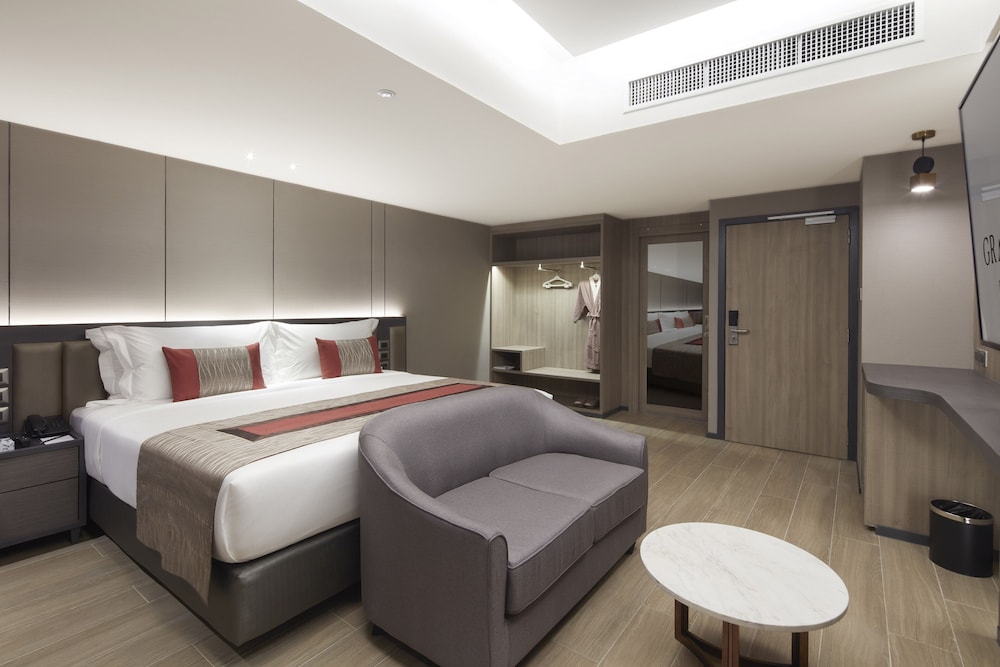 Grace At Five by Grace Hotel Bangkok