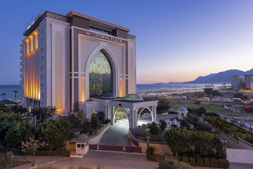 Crowne Plaza Antalya By IHG