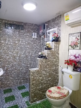 Ruenthip Homestay