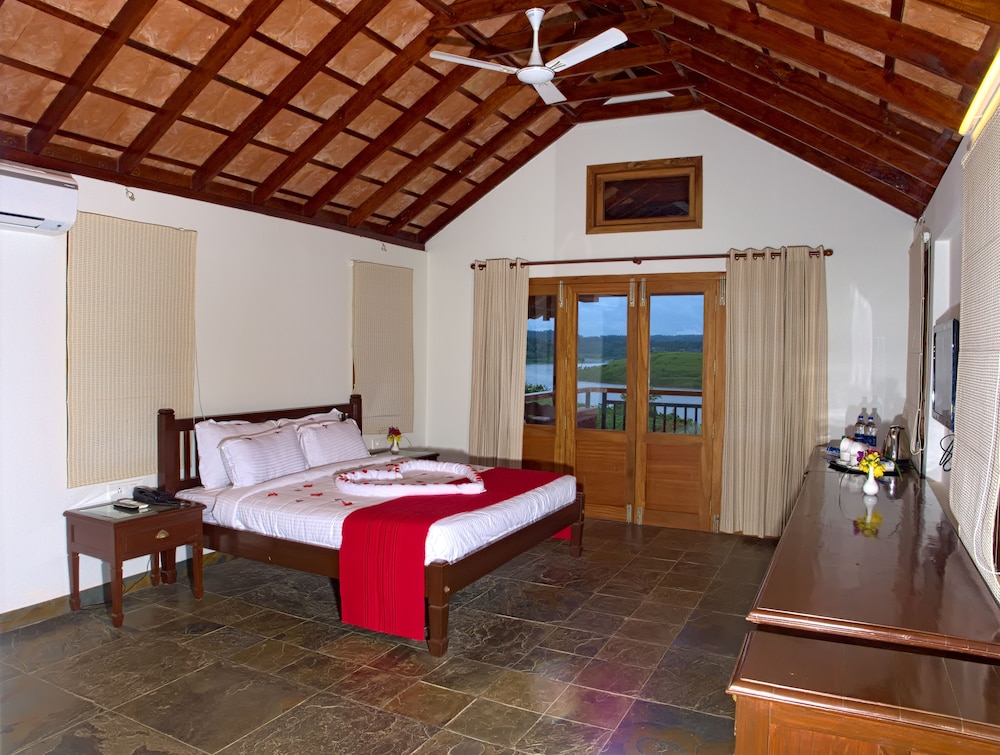 Vistara by the Lake Resort