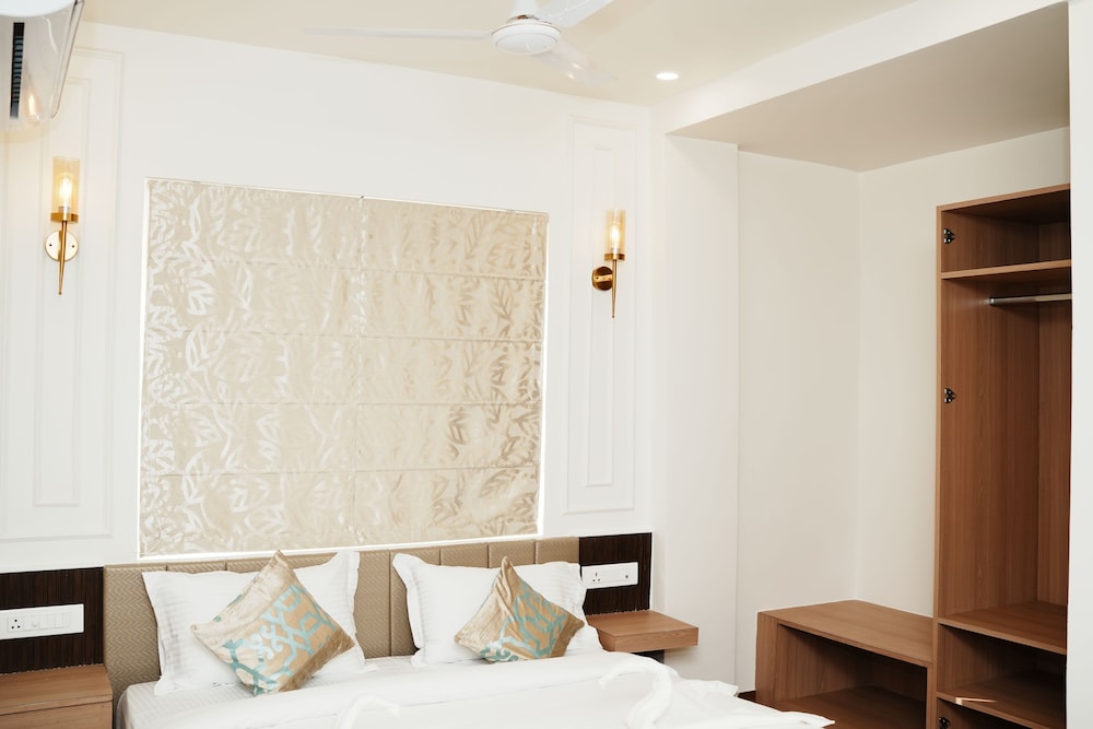 Anaya Retreat