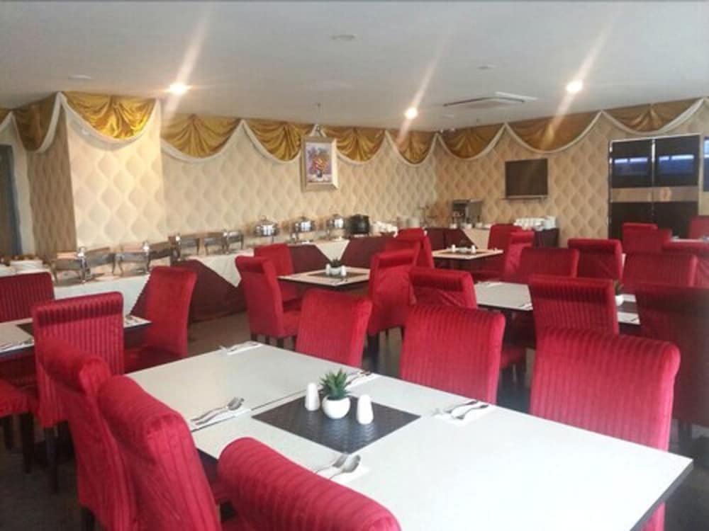 Metro Hotel