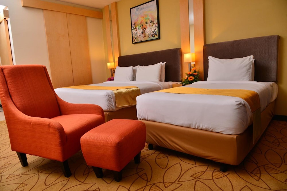 Metro Hotel