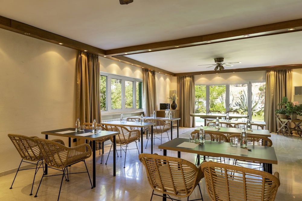 Aparthotel Houm Plaza Son Rigo