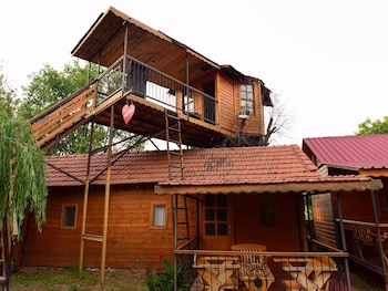 Yeldegirmeni Bungalow Hotel