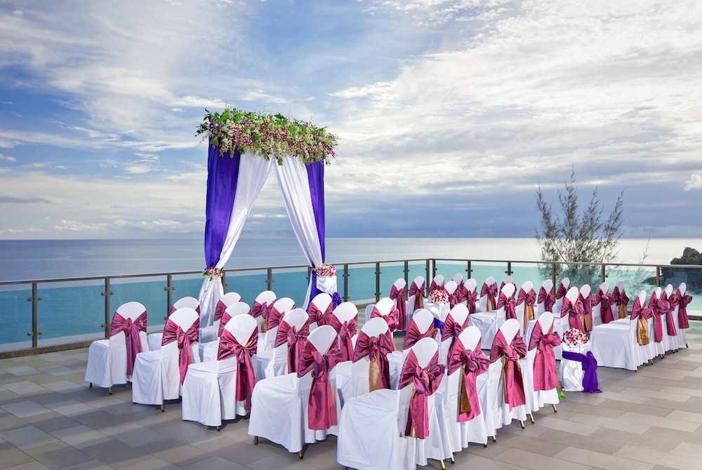 Wyndham Grand Phuket Kalim Bay