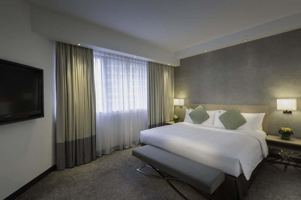 Gateway, Marco Polo Hotel