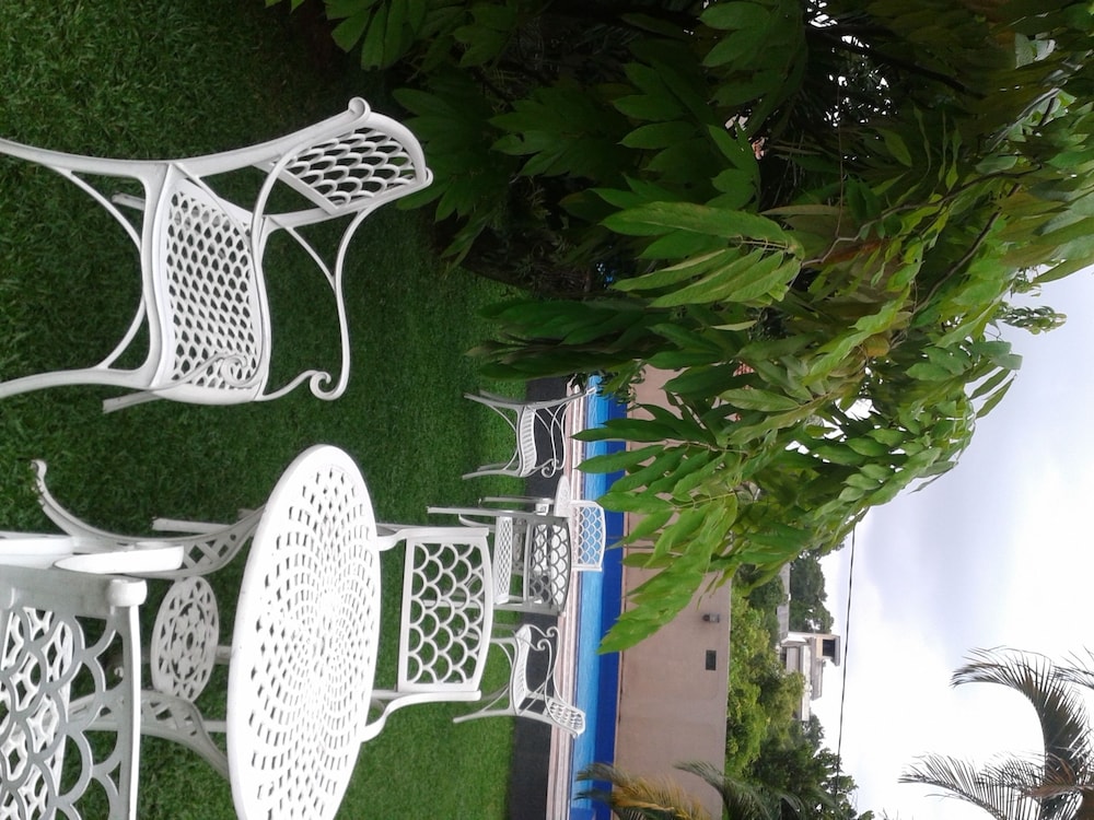 Grand 7 Hotel - Thalawathugoda