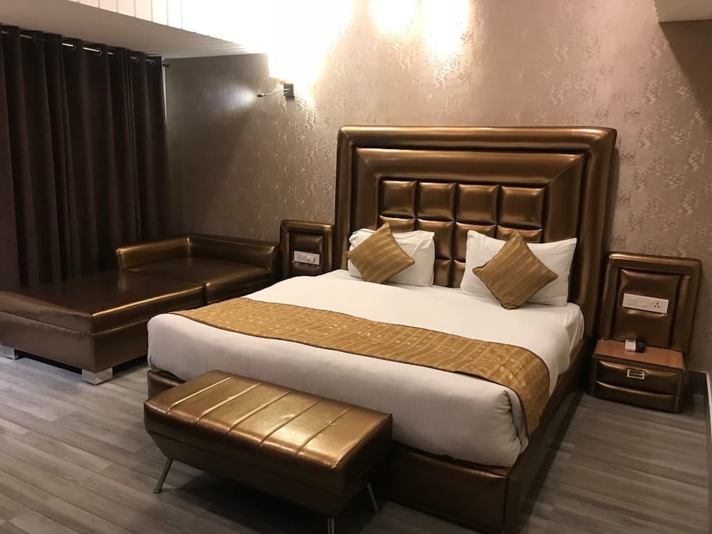 Hotel Gopinath The Grand