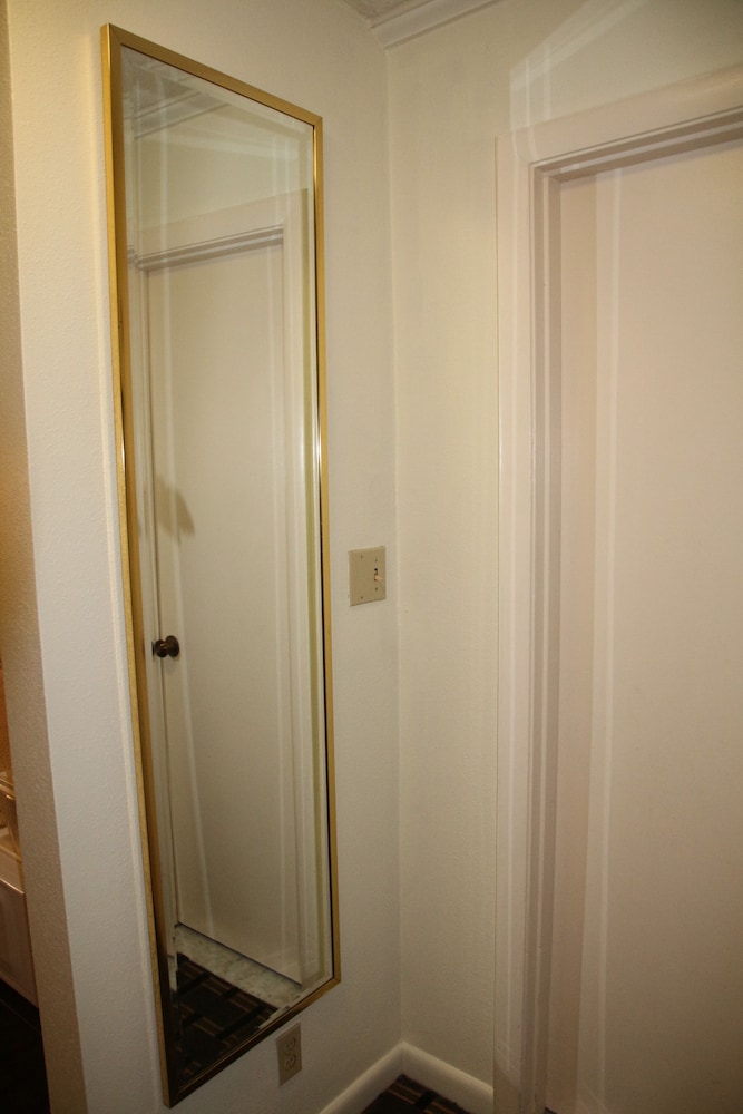 Bedford Plaza Hotel - Boston