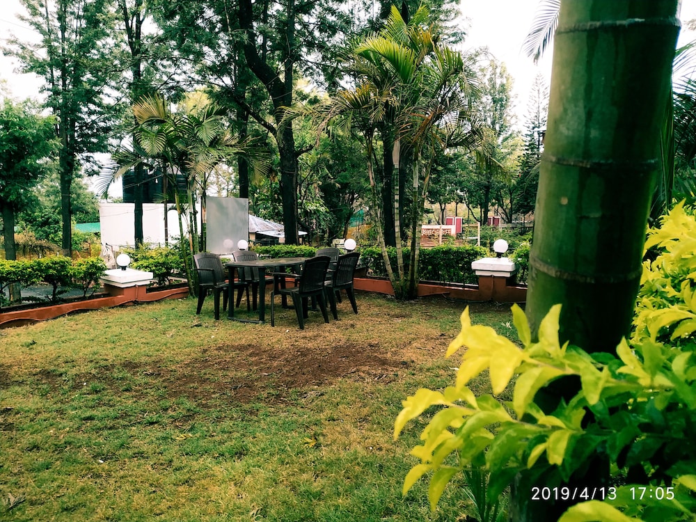 Hotel Silver Inn