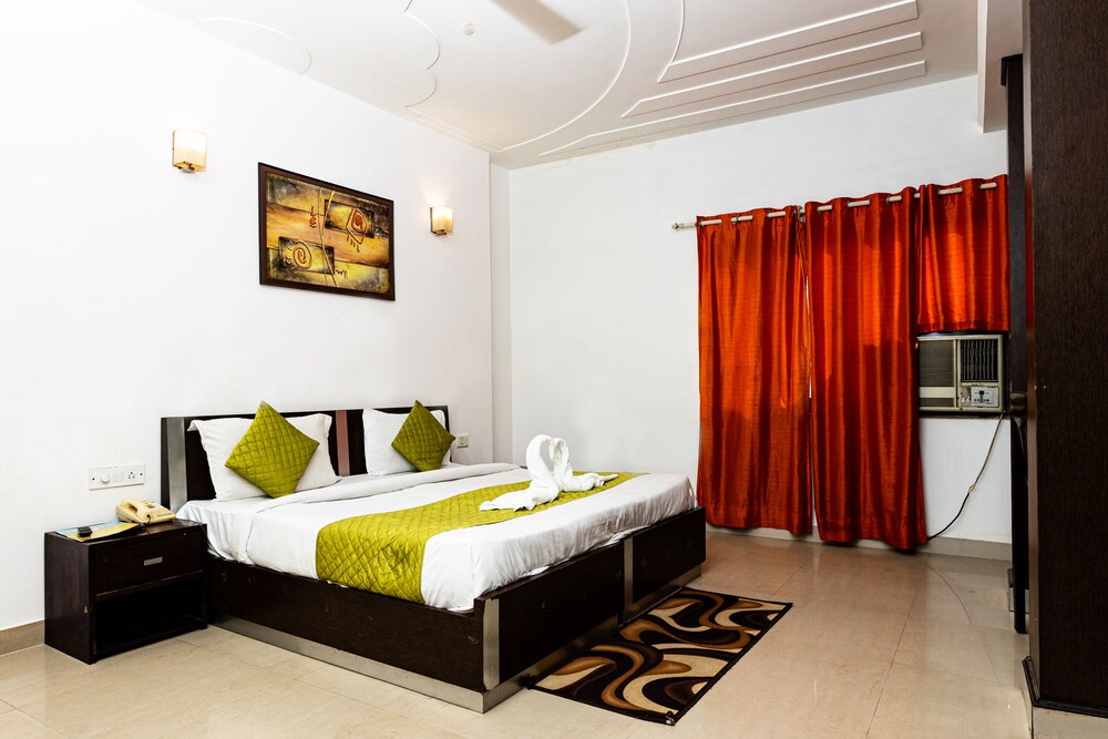 OYO 5410 Hotel Era International