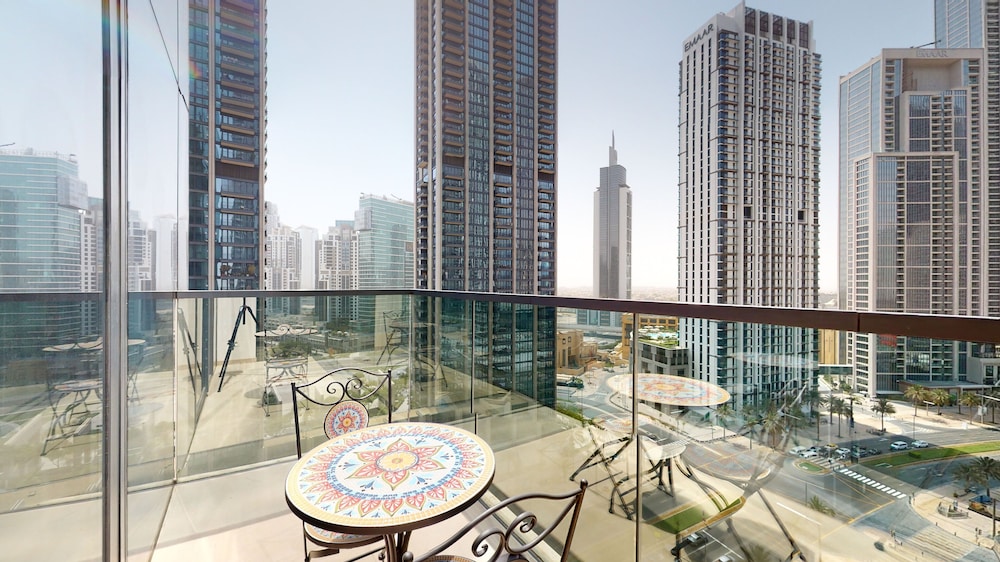 Primestay Act One Act Two Apartments Downtown Dubai