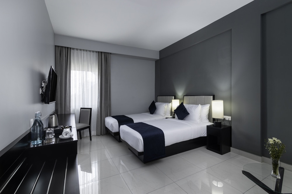 MaRadha Colombo