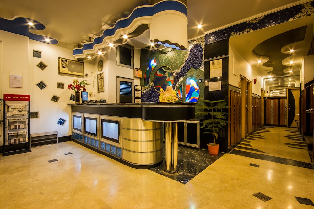 The Suncourt Hotel Yatri