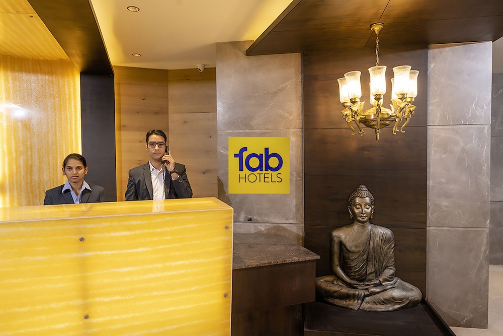 FabHotel The Leela Park