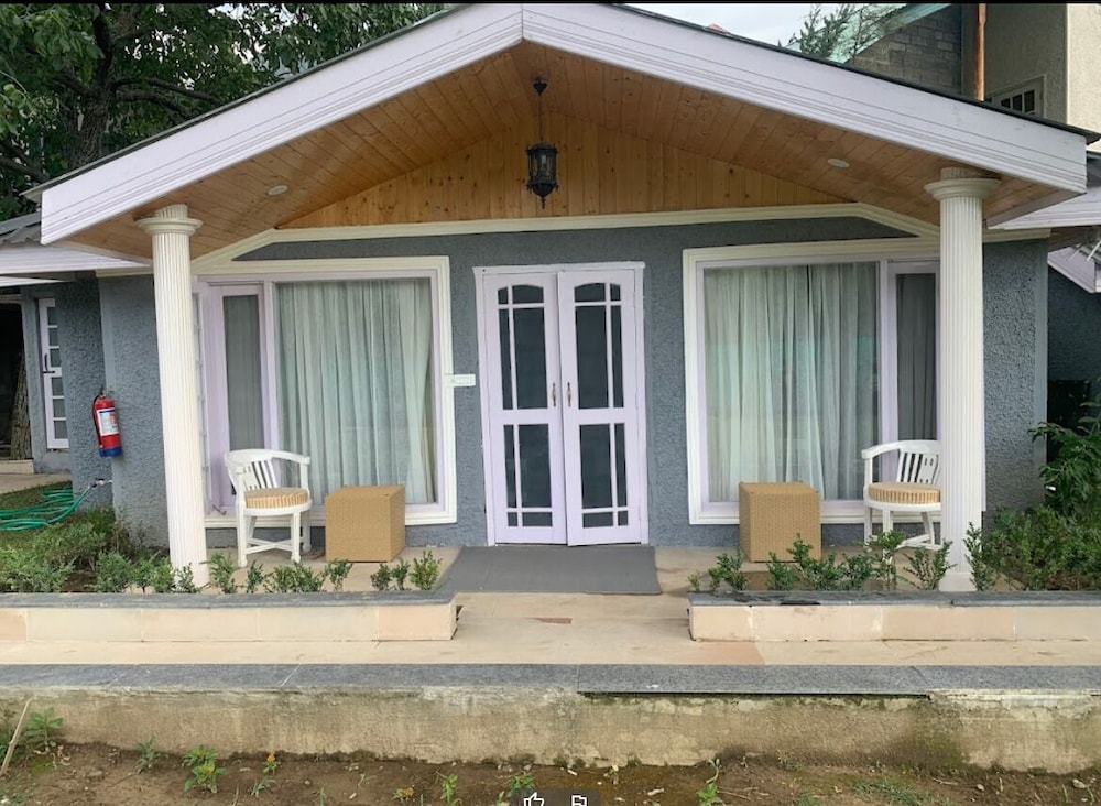 Upani Cottage