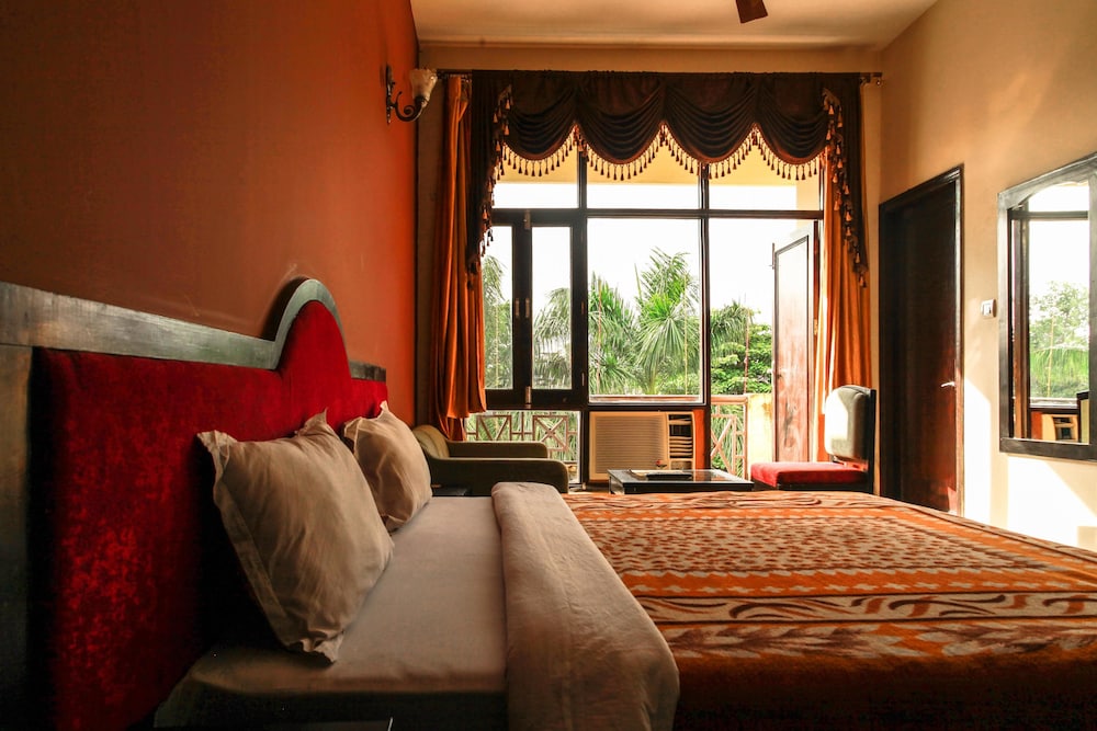 Hotel Neeraj Bhawan - Triveni Ghat